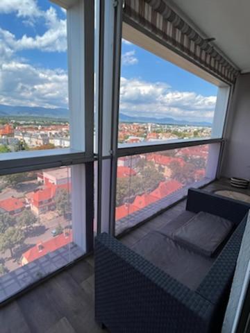 Superbe Appartement Colmar Avec Vue Et Jacuzzi Екстер'єр фото